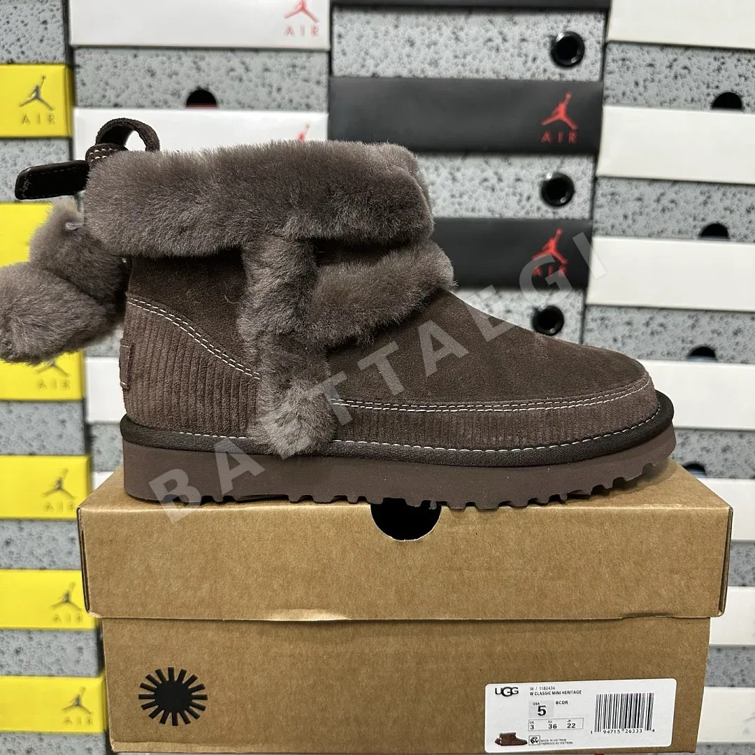 어그 [OT] 0434 209112 UGG 0434