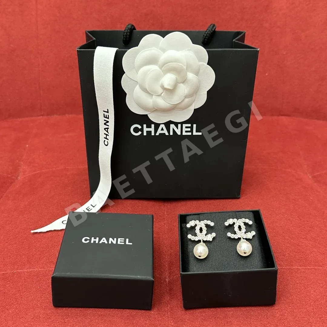 샤넬 스타 하트 진주 더블 C 펜던트 귀걸이 상세 이미지 7