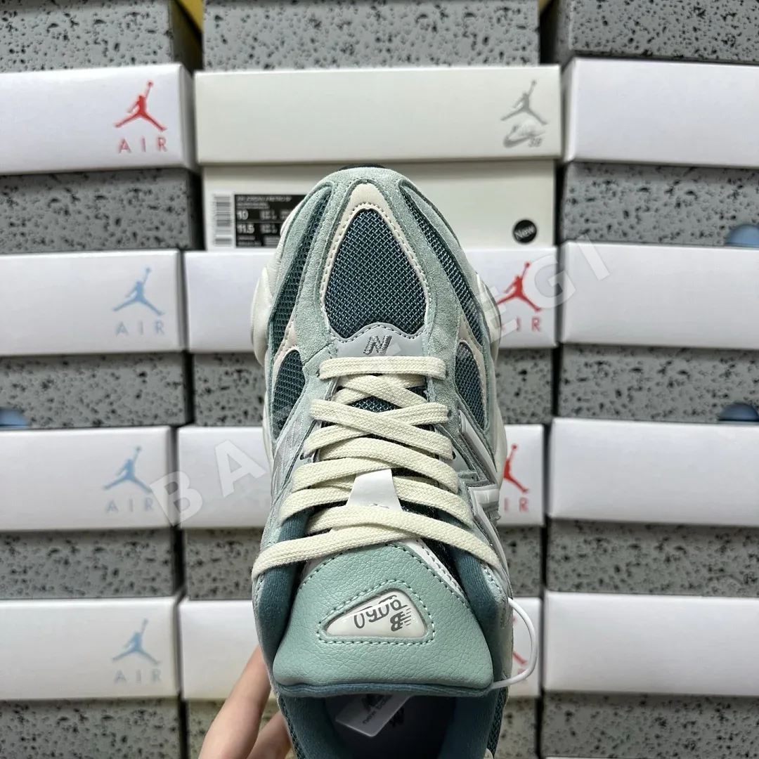 뉴발란스 [C] 9060 U9060FG 202172 New Balance 9060 상세 이미지 10