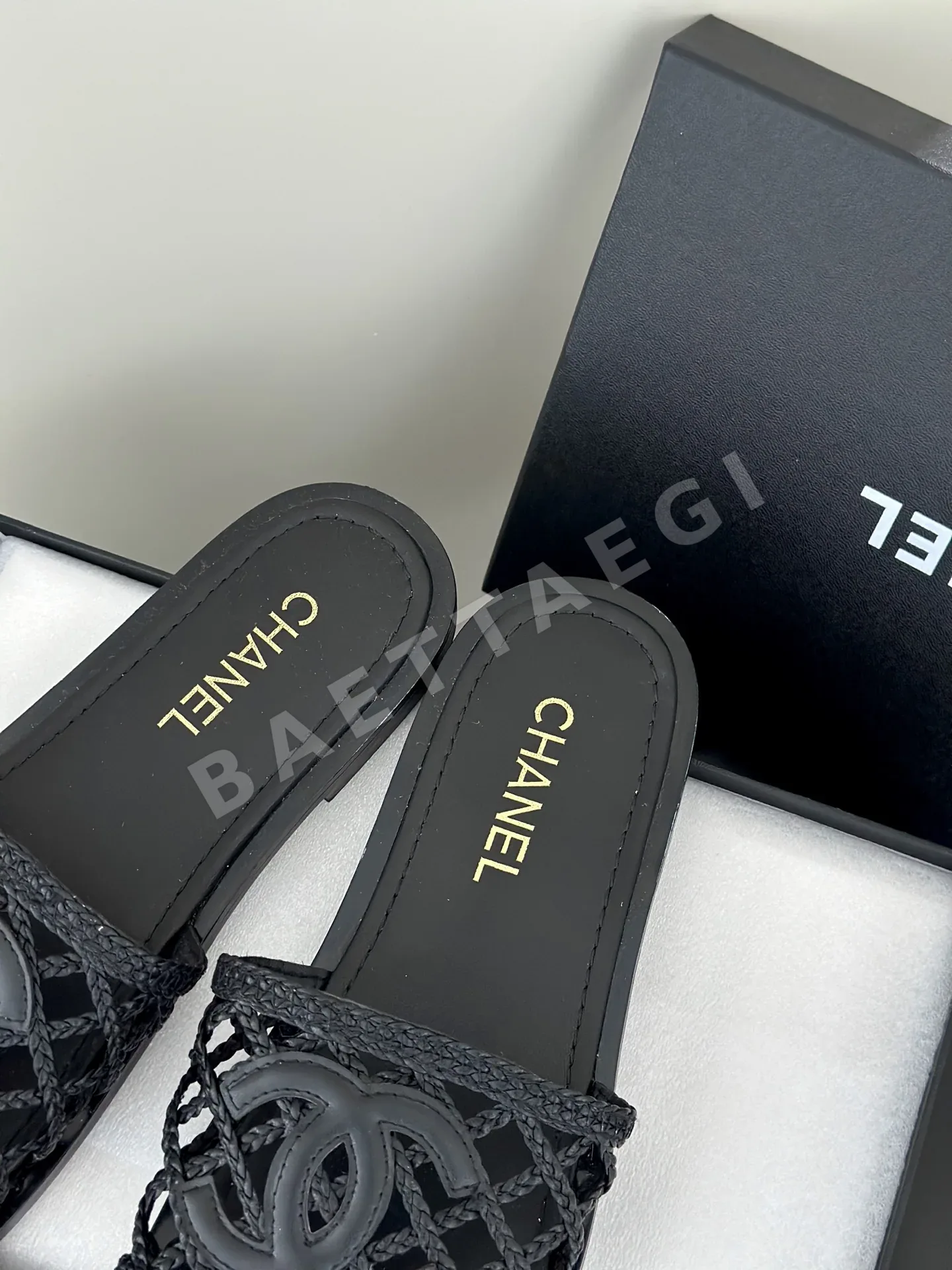 샤넬 26C 우븐 오픈워크 로퍼 상세 이미지 8