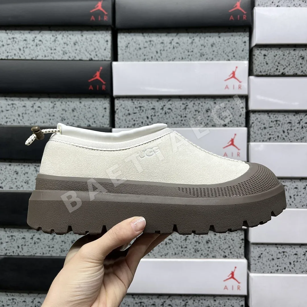 어그 [OT] 화이트 209026 UGG 상세 이미지 2