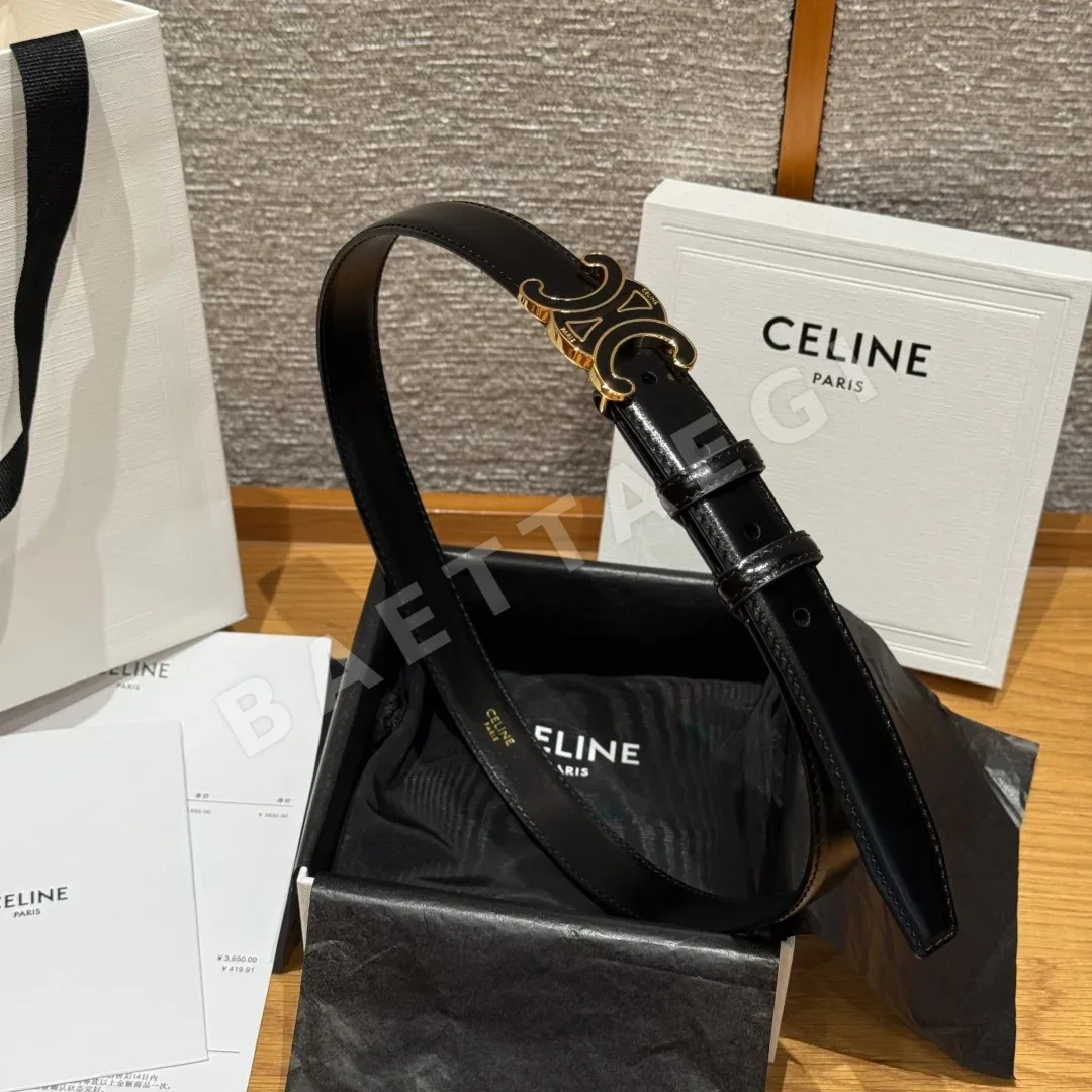 셀린느 TRIOMPHE 양면 송아지가죽 벨트 상세 이미지 3