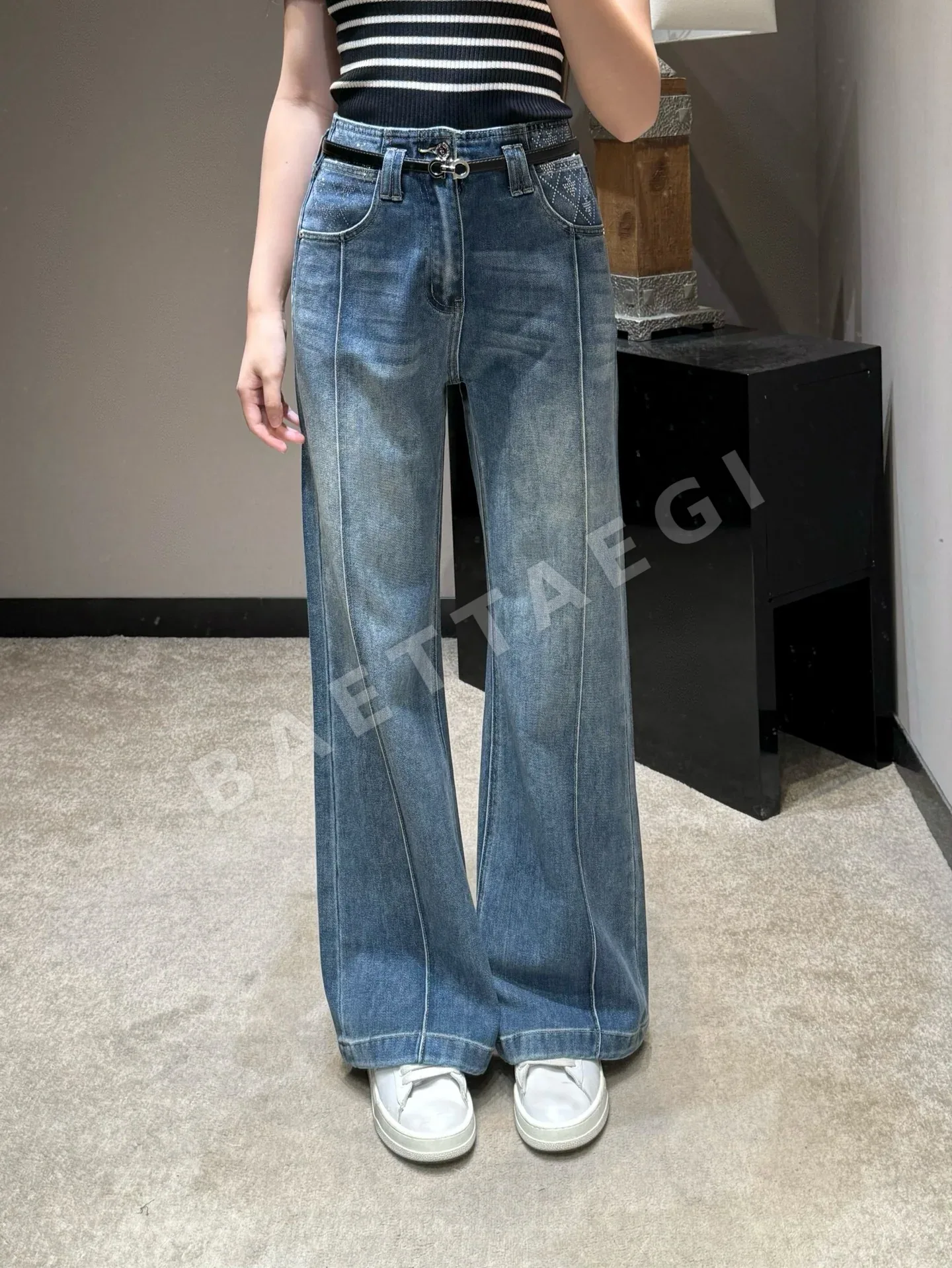 디올 워시드 블루 퀼팅 라인스톤 여성 바지 54177