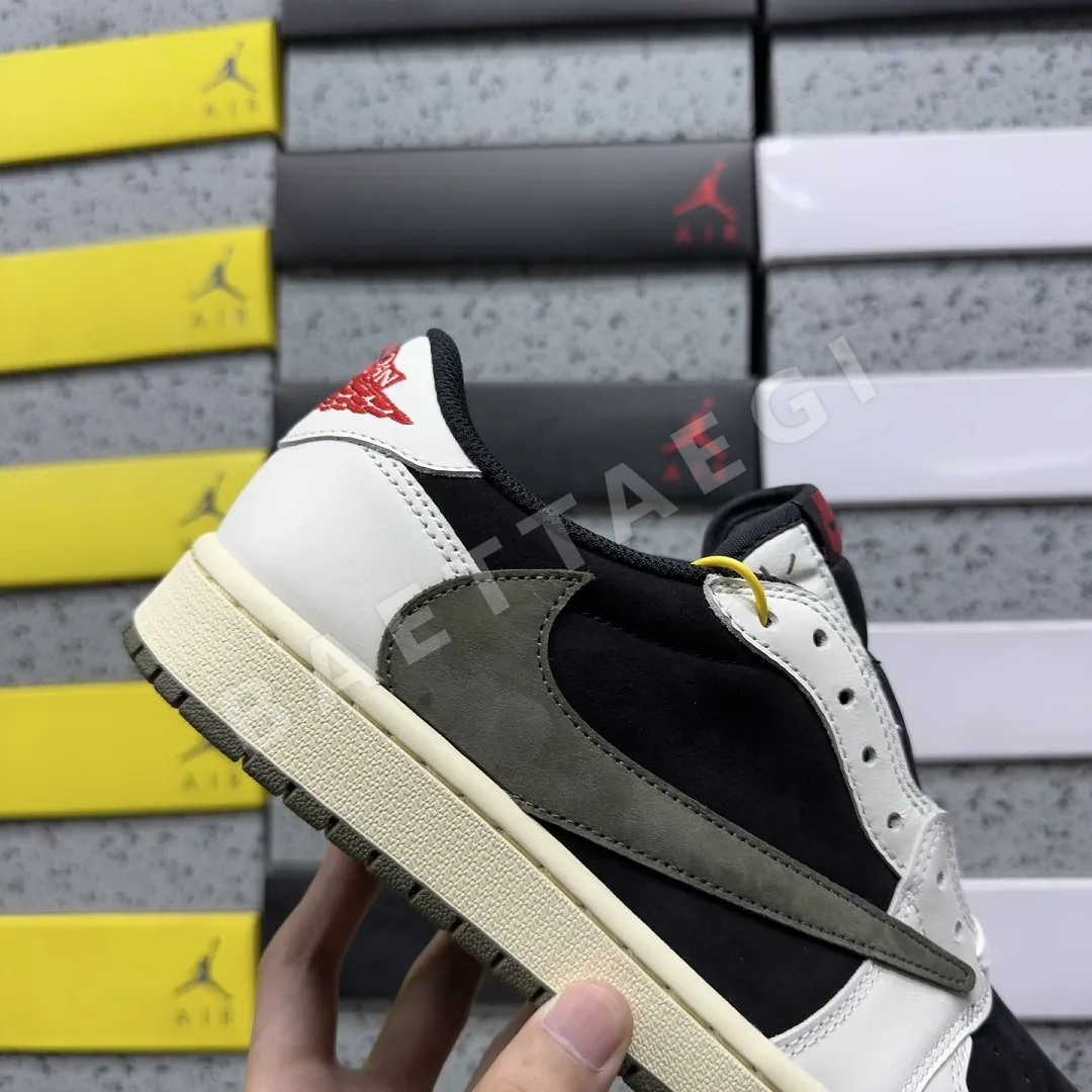 나이키 [GX] 조던 1 레트로 로우 OG SP DZ4137-106 201812 Nike Jordan 1 Retro Low OG SP 상세 이미지 8