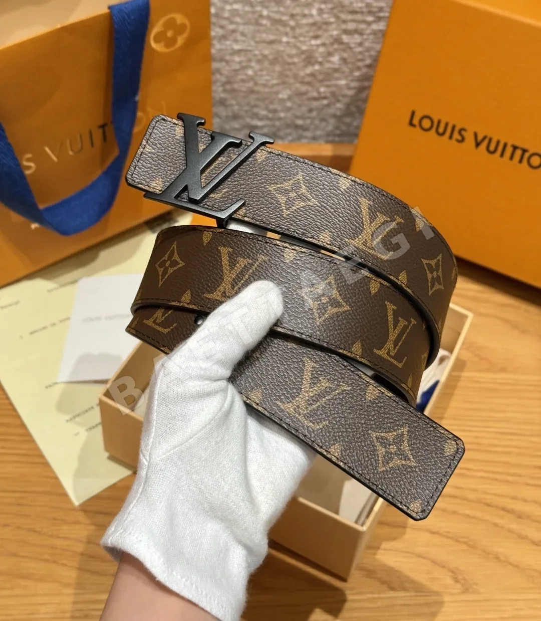 루이비통 LV 이니셜 40mm 리버시블 벨트 상세 이미지 2