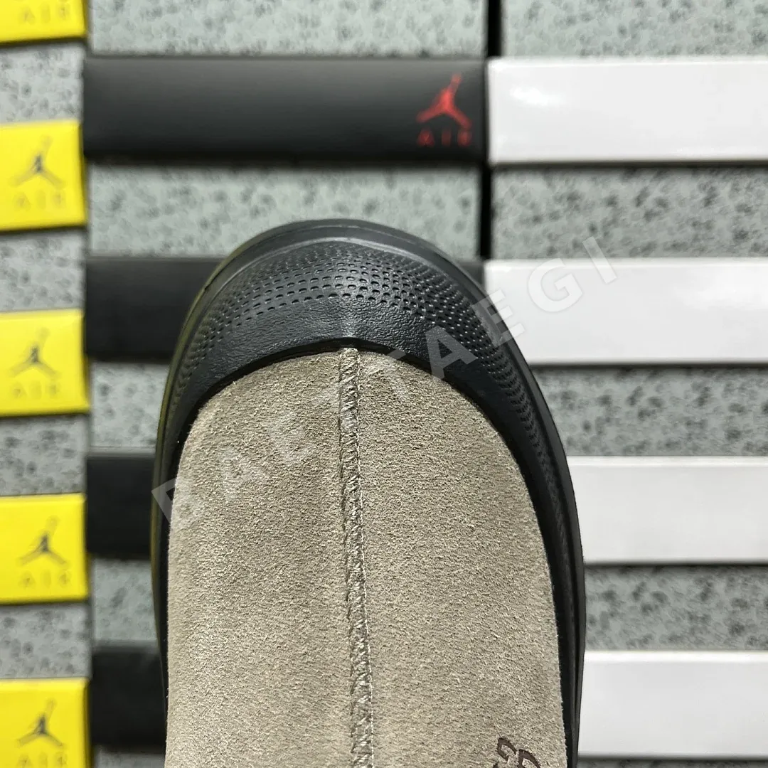 어그 [OT] 그레이 블랙 209024 UGG 상세 이미지 3