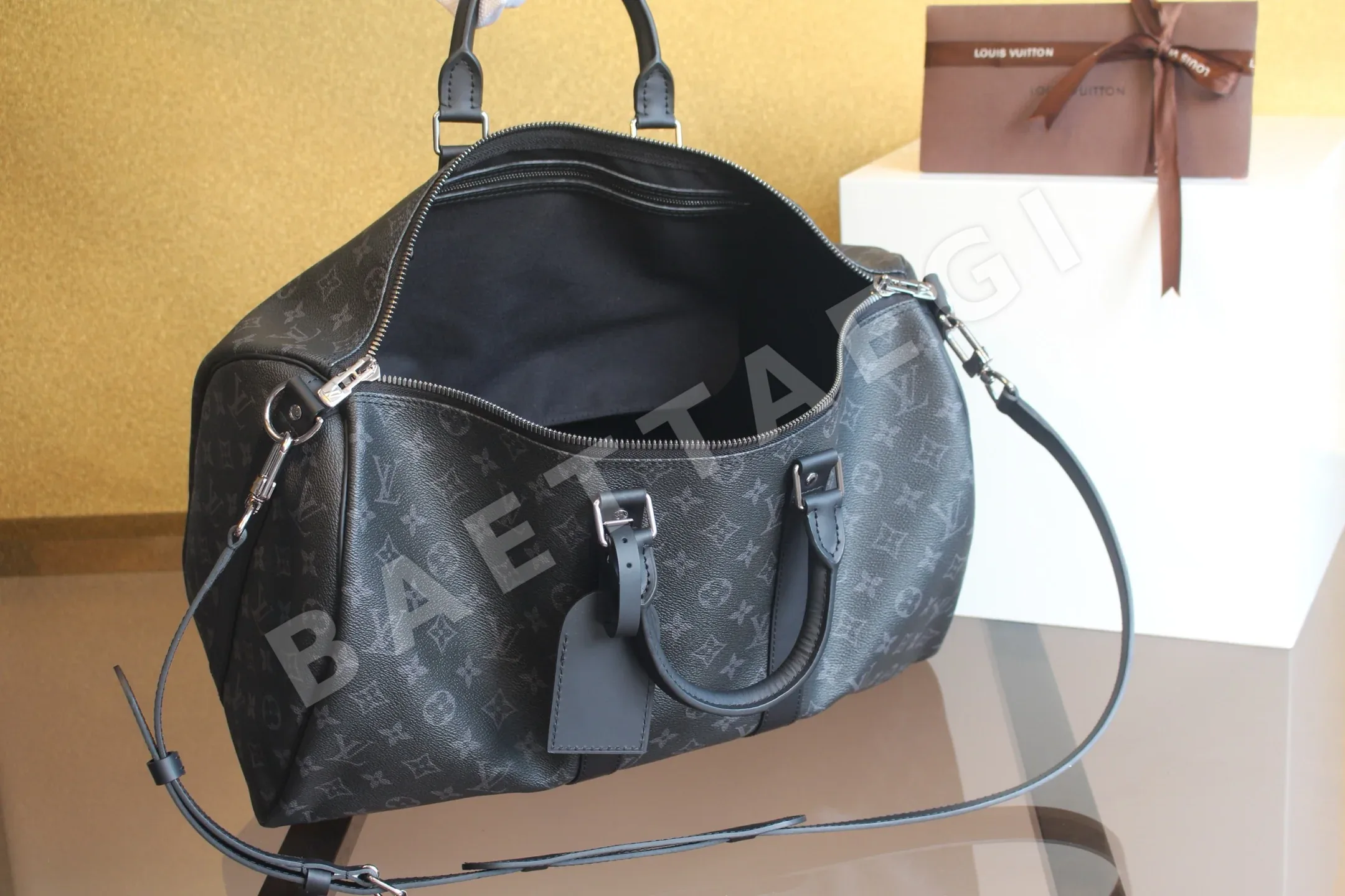 루이비통 키폴 모노그램 에클립스 가방 M40569 상세 이미지 9