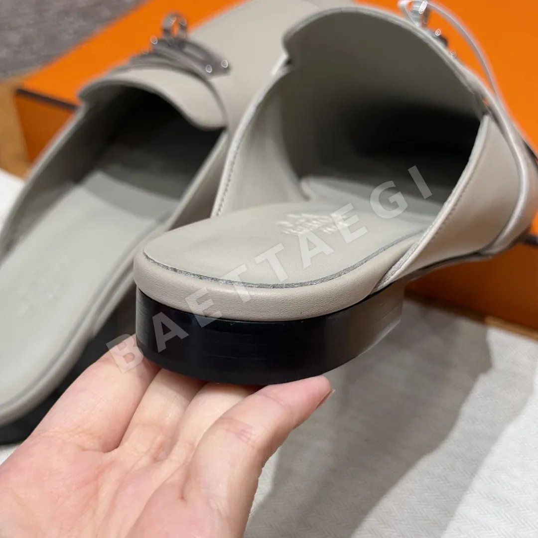 에르메스 이즈 뮬 Goatskin 페블 베이지 상세 이미지 9
