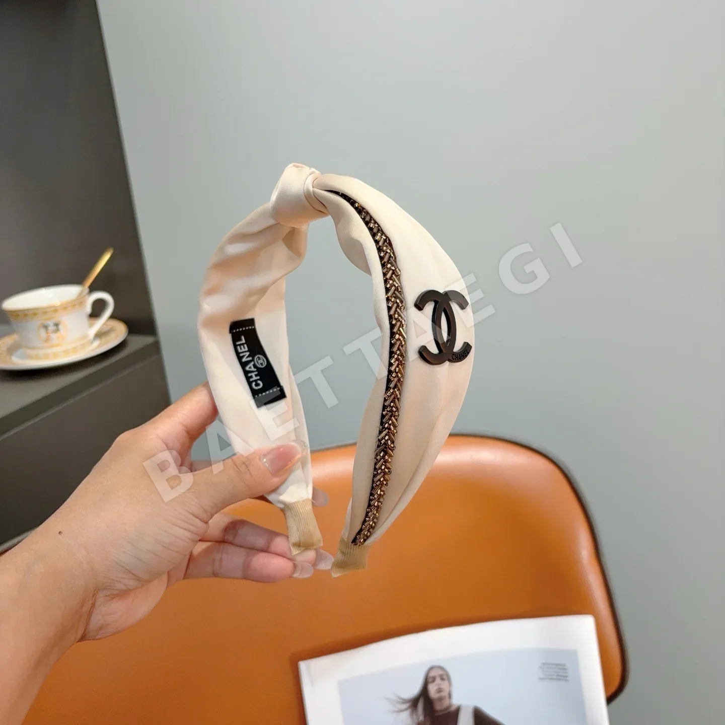 샤넬 레터 헤어밴드 악세사리 상세 이미지 2