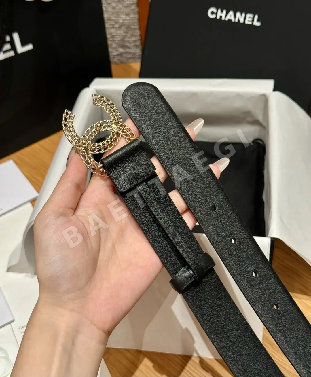샤넬 클래식 더블 C 가죽 벨트 상세 이미지 5