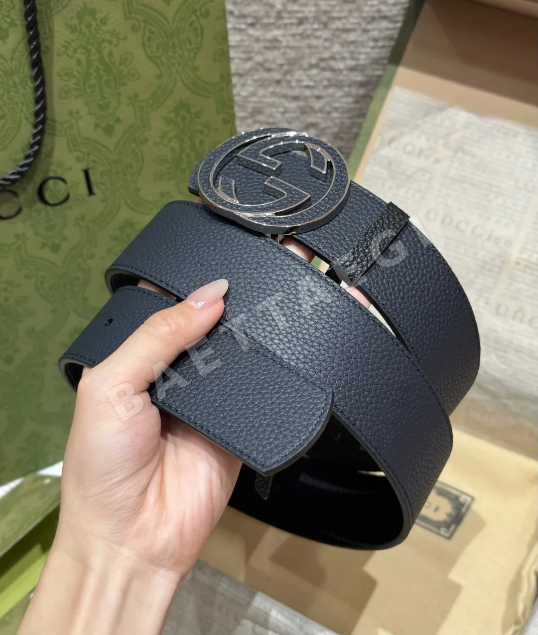 구찌 인터로킹 더블 G 소가죽 양면 벨트 상세 이미지 2