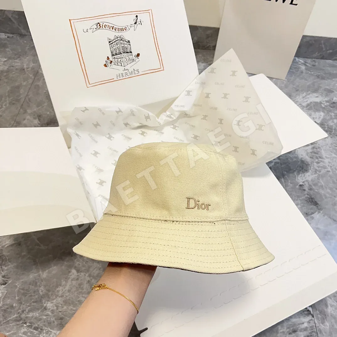 디올 리버시블 모노그램 버킷햇 상세 이미지 3