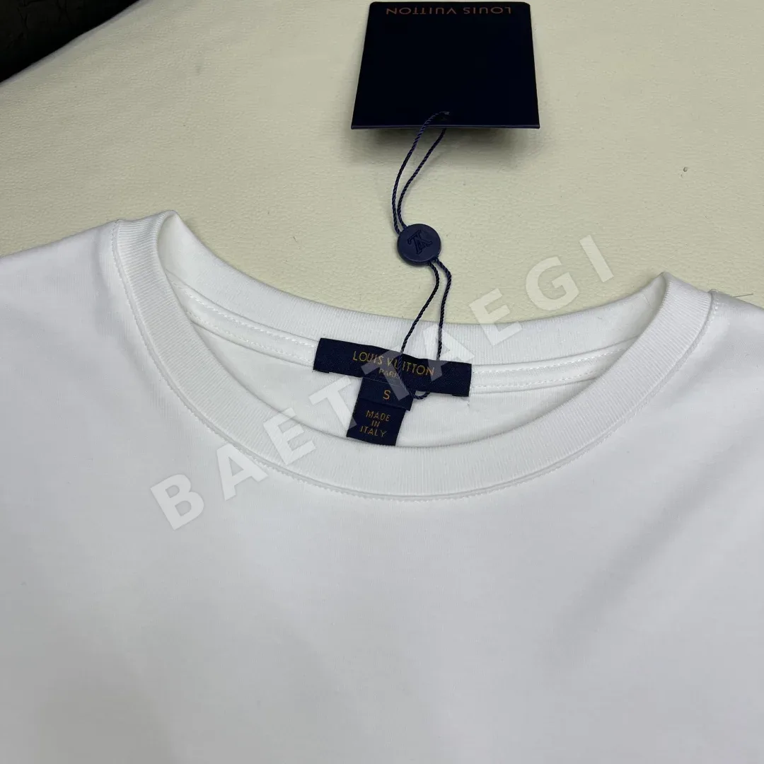 루이비통 여성 반팔 상세 이미지 4