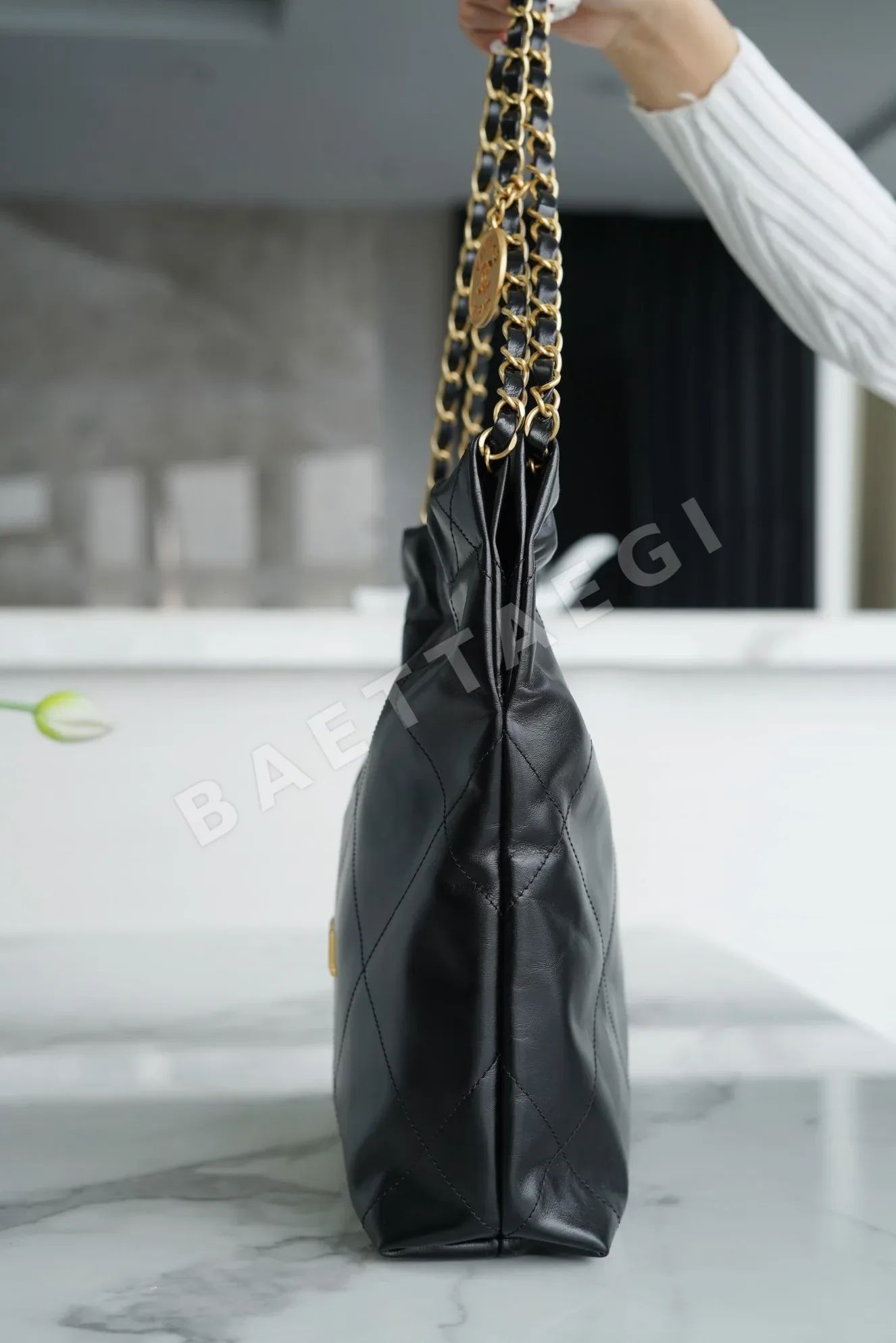 샤넬 팬더 블랙 골드 천연가죽 가방 상세 이미지 8