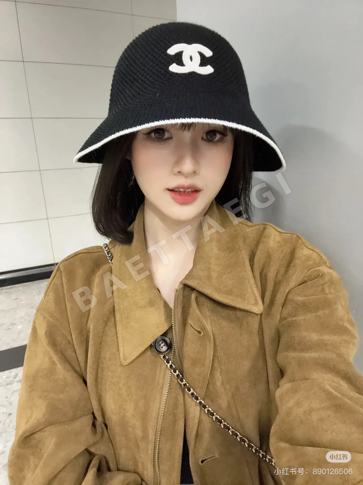 샤넬 미니멀 흑백 블록 피셔맨 햇 모자 상세 이미지 2