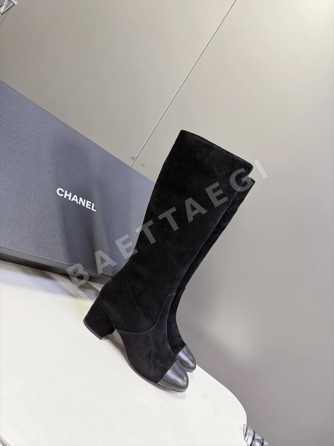 샤넬 부츠 램스킨 더블 C 진주 로고 힐 상세 이미지 2