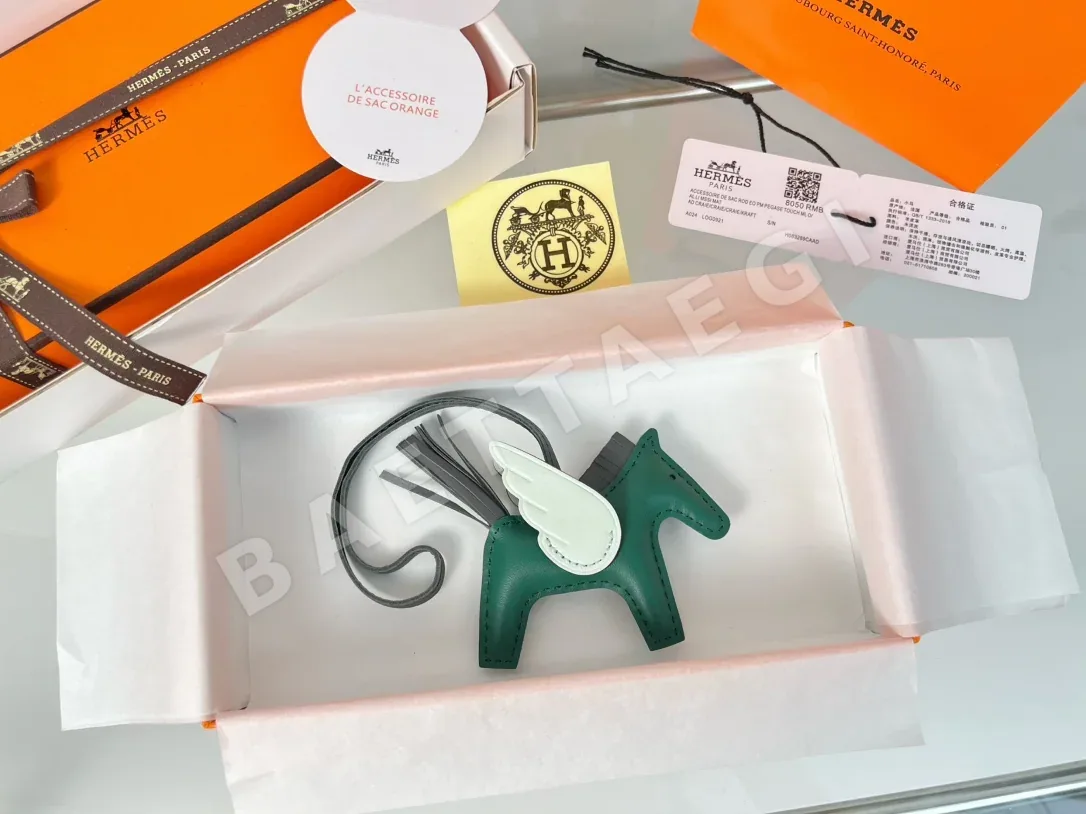 에르메스 페가수스 램스킨 키링 상세 이미지 3