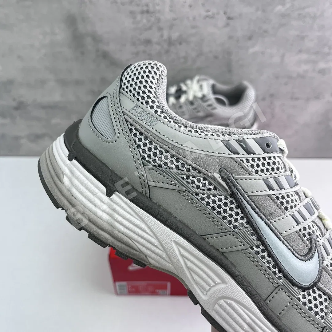 나이키 [CS] P 6000 그레이 화이트 FN6837-012 201526 Nike P-6000 Light Iron Ore 상세 이미지 6