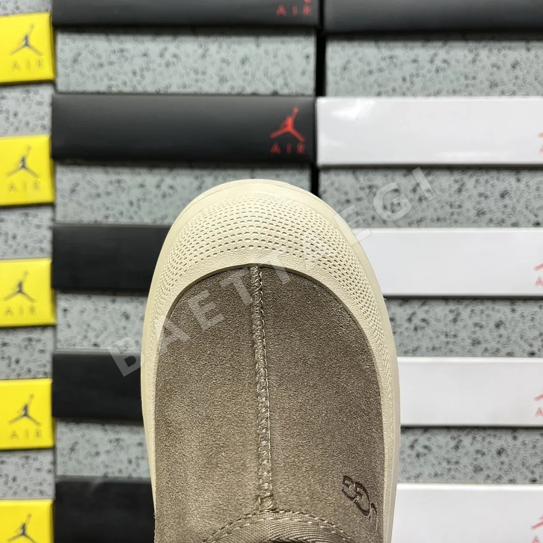 어그 [OT] 화이트 209023 UGG 상세 이미지 3