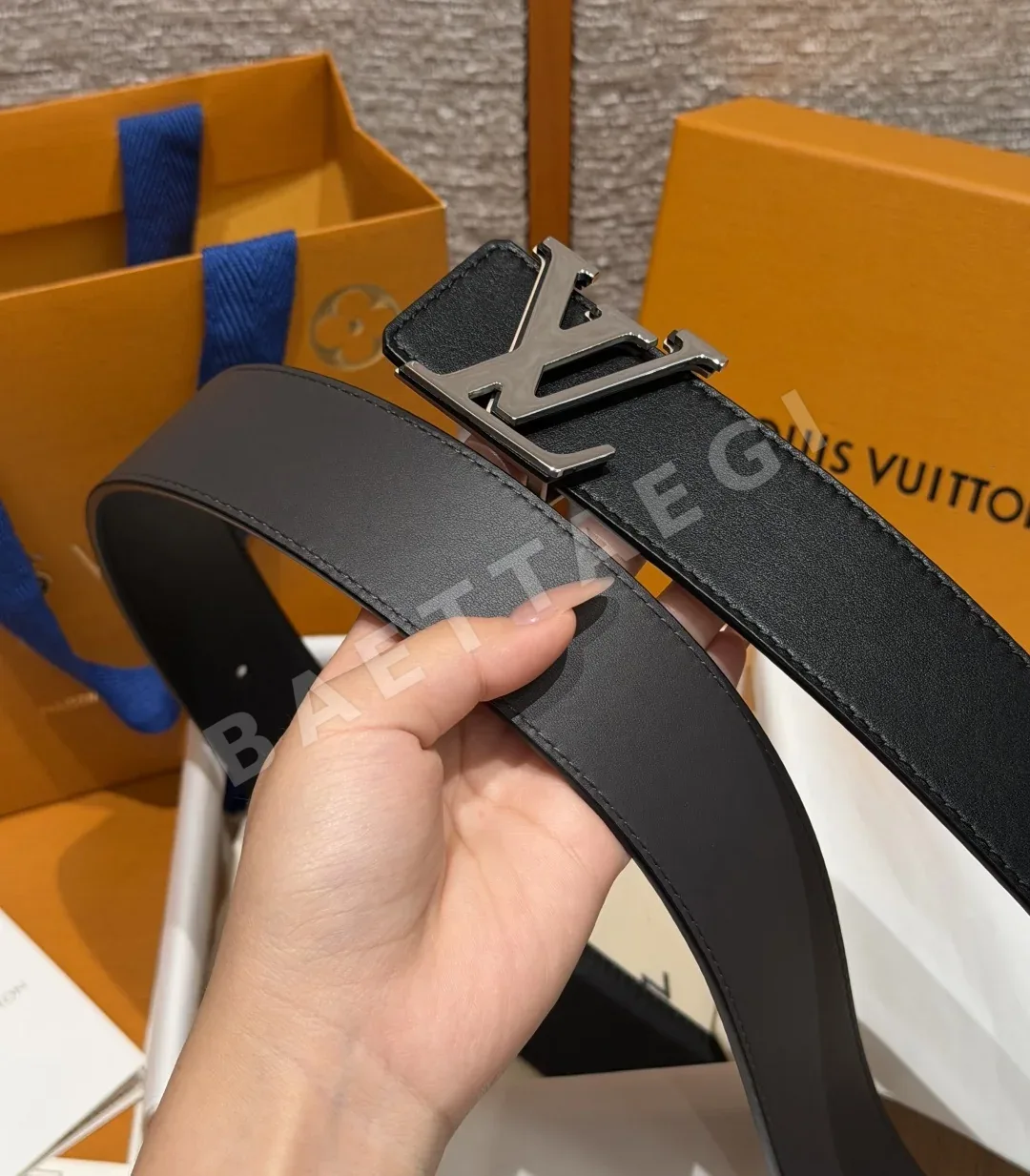 루이비통 옵틱 40mm 리버시블 소가죽 벨트 상세 이미지 5