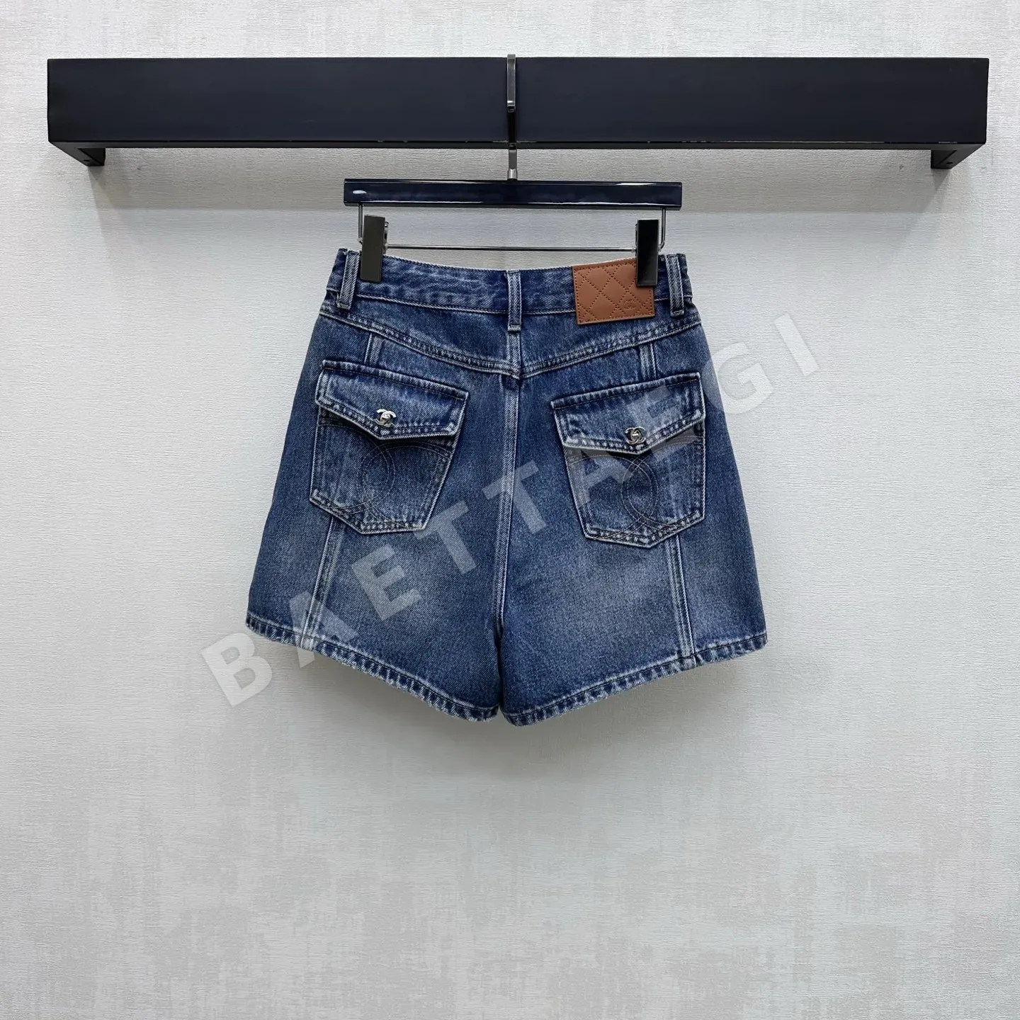 샤넬 데미지 하이웨이스트 코튼 데님 반바지 상세 이미지 5