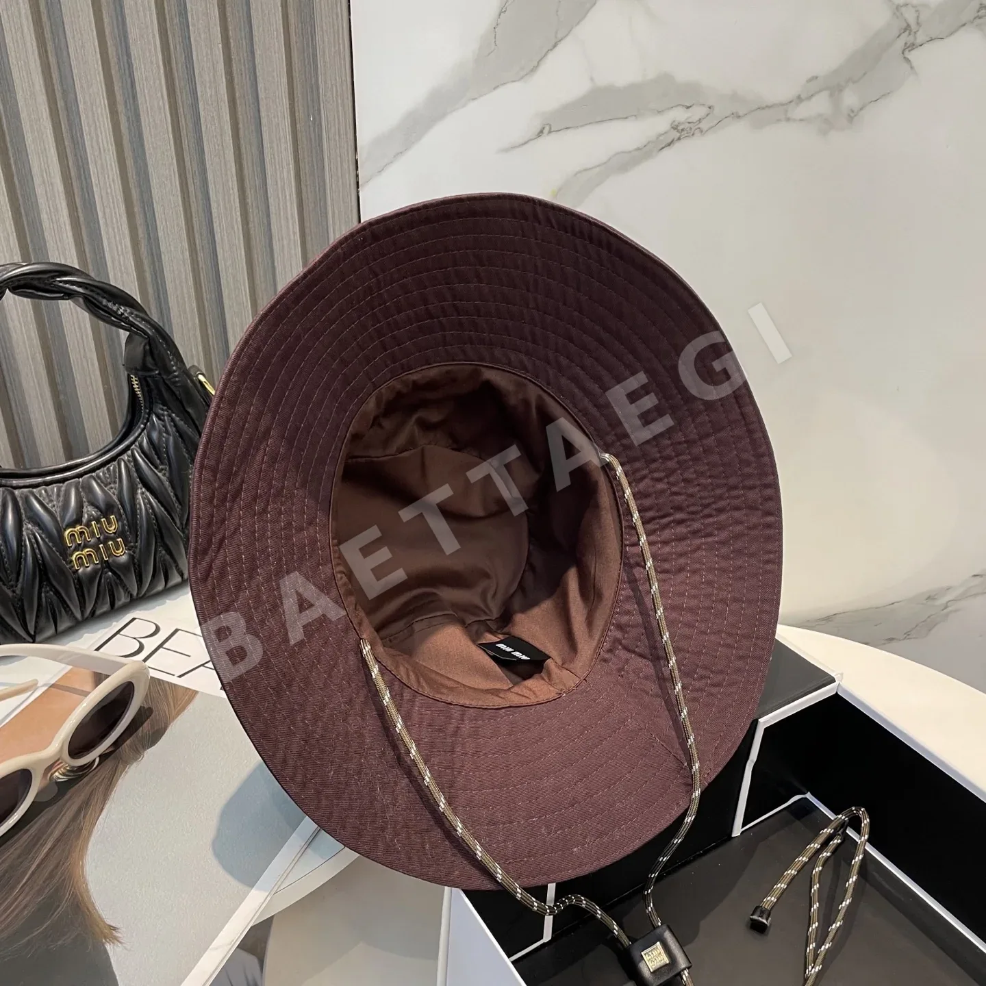미우미우 버킷 햇 모자 상세 이미지 4