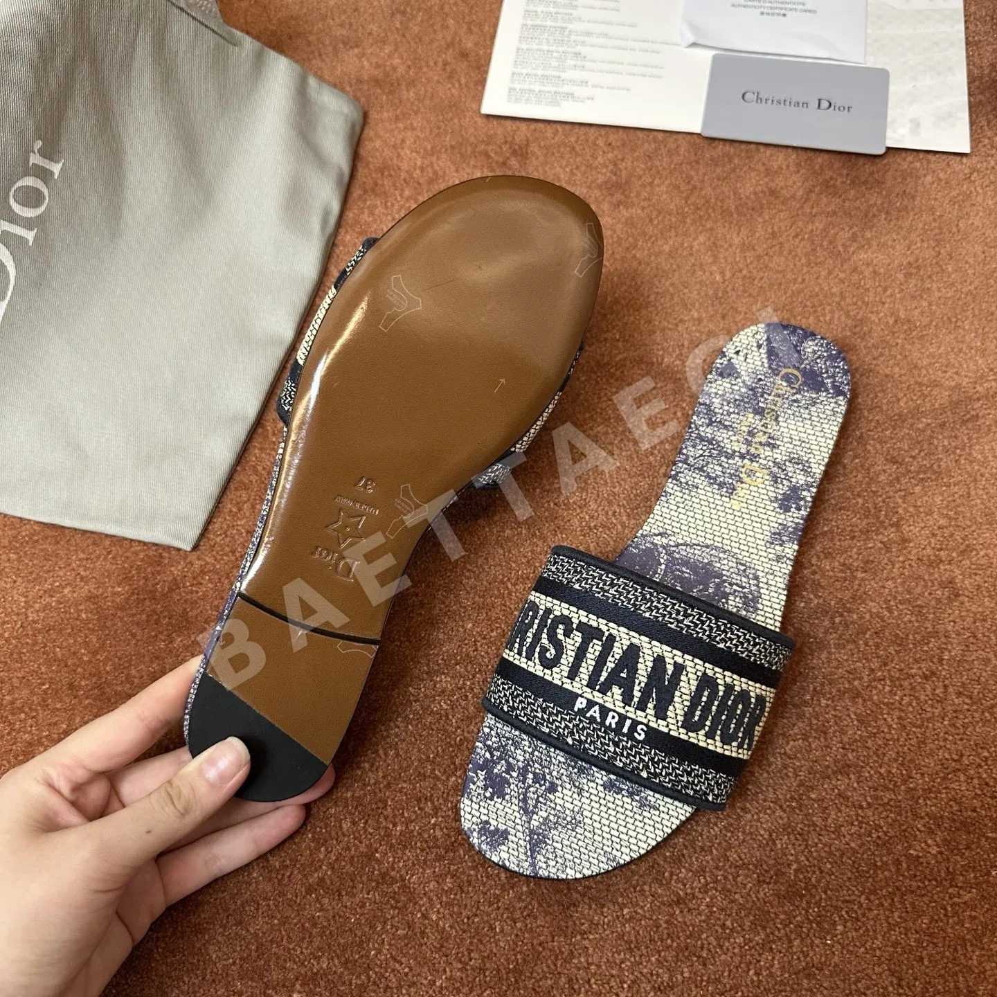 디올 로고 자수 캔버스 플랫 8644 상세 이미지 3