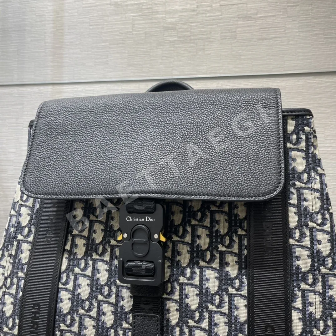 디올 새들 가죽 백팩 상세 이미지 2