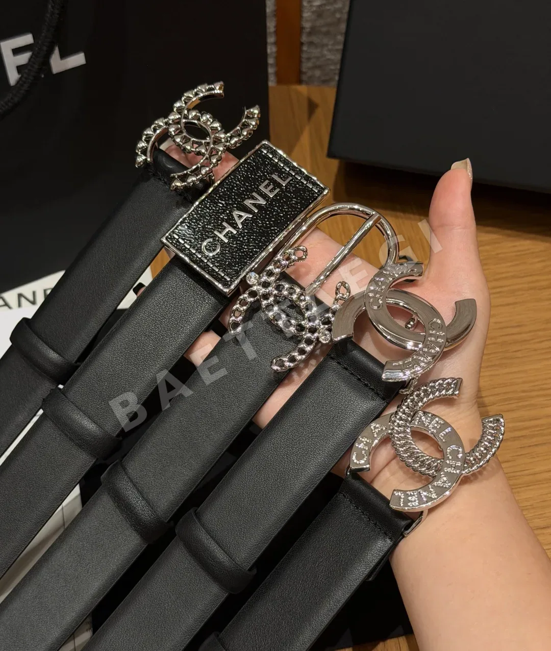 샤넬 골드 더블 C 로고 소가죽 벨트 상세 이미지 4
