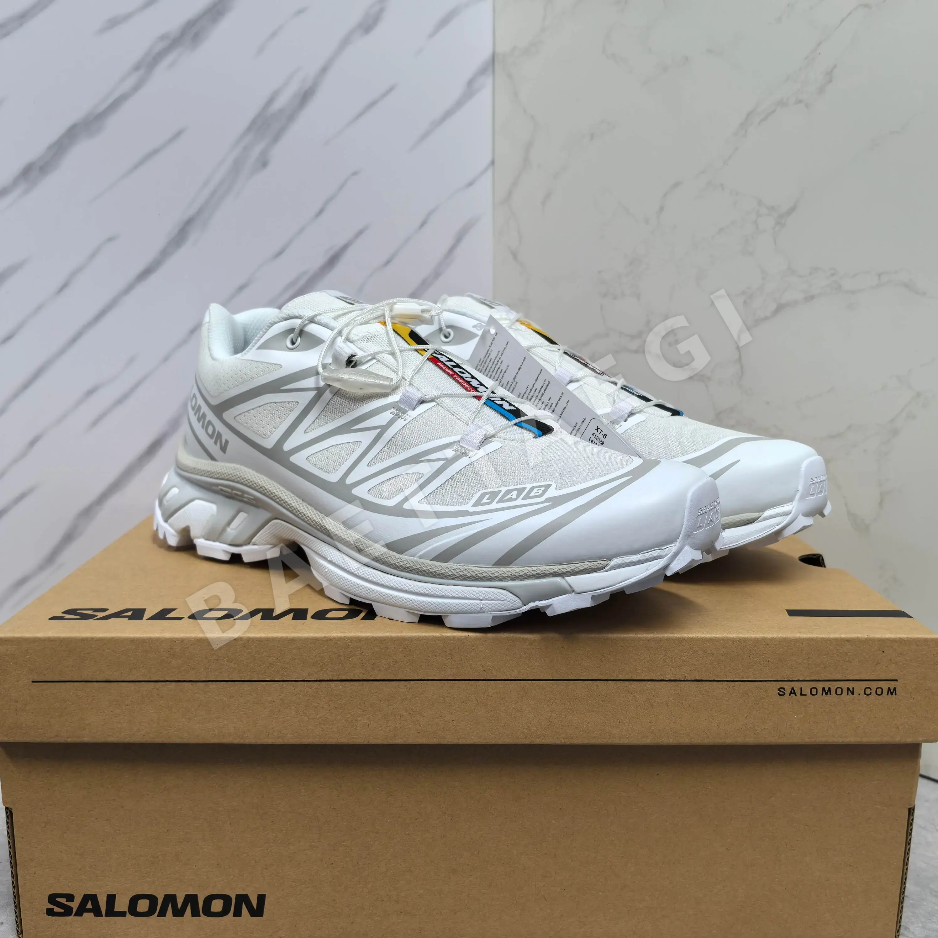 살로몬 XT-6 베이지 트레일 러닝화 74799