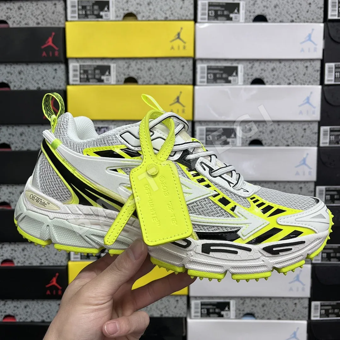 오프화이트 비 라이트 백 202381 Off White Be Right Back Black
