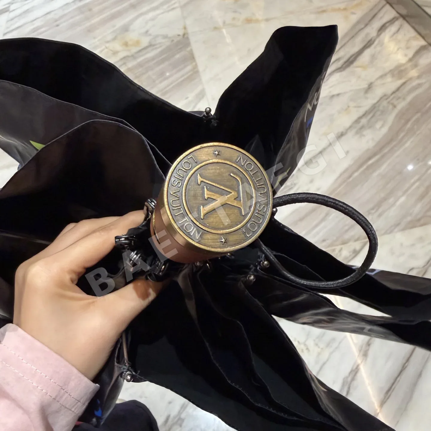루이비통 3단 자동 접이식 양산 우산 상세 이미지 3
