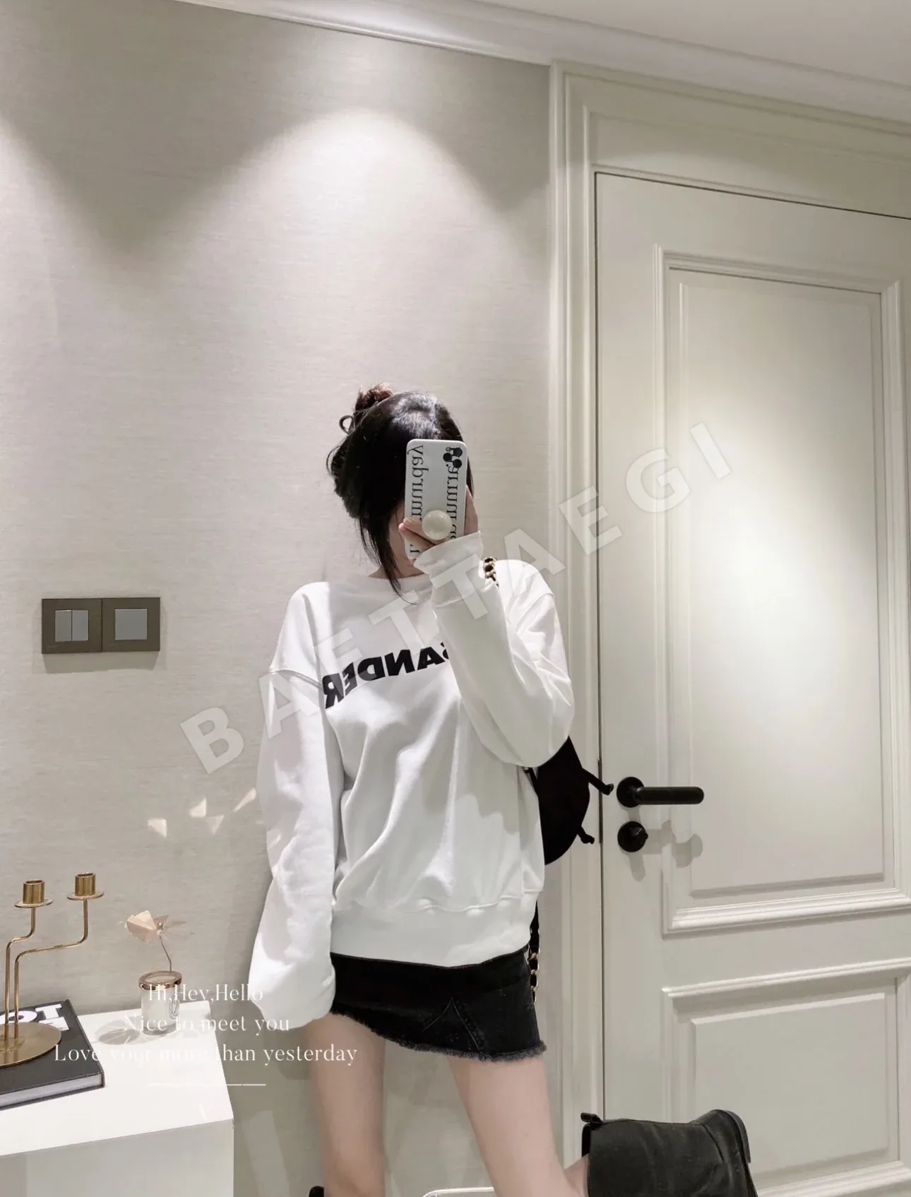 질샌더 클래식 로고 크루넥 긴팔 스웨트셔츠 상세 이미지 11