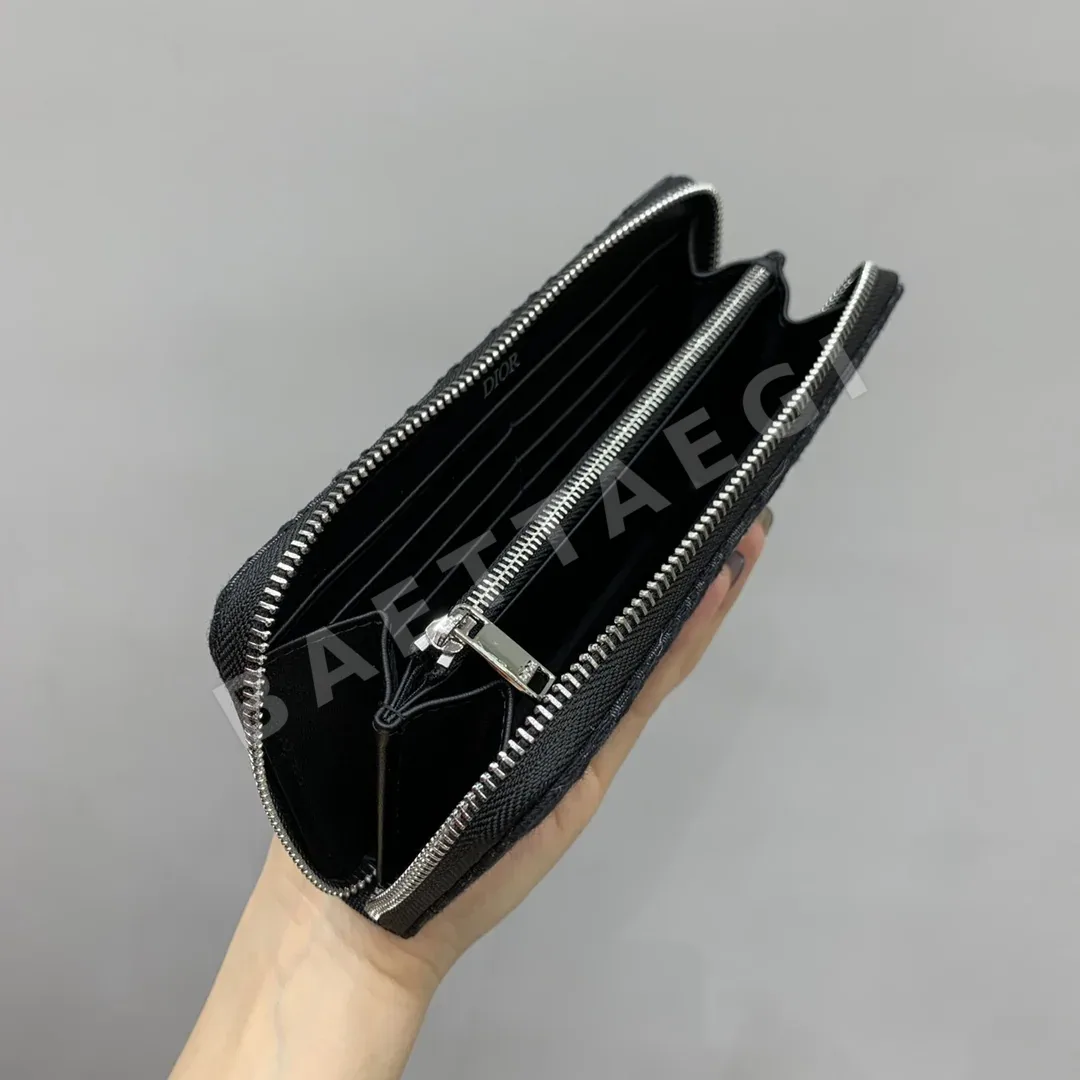 디올 클래식 블랙 모노그램 롱 지퍼 지갑 상세 이미지 8