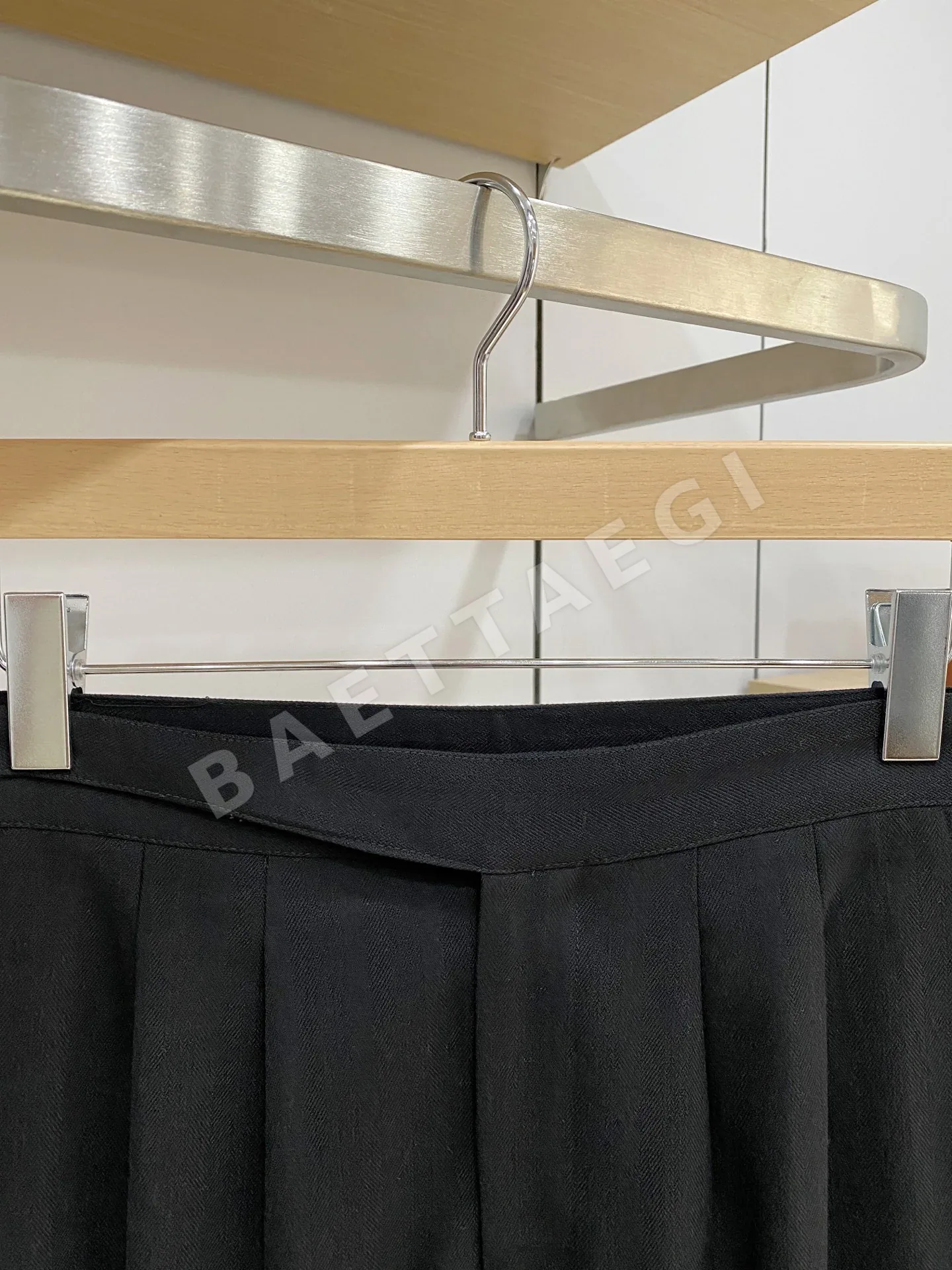 로로피아나 남성 바지 상세 이미지 3