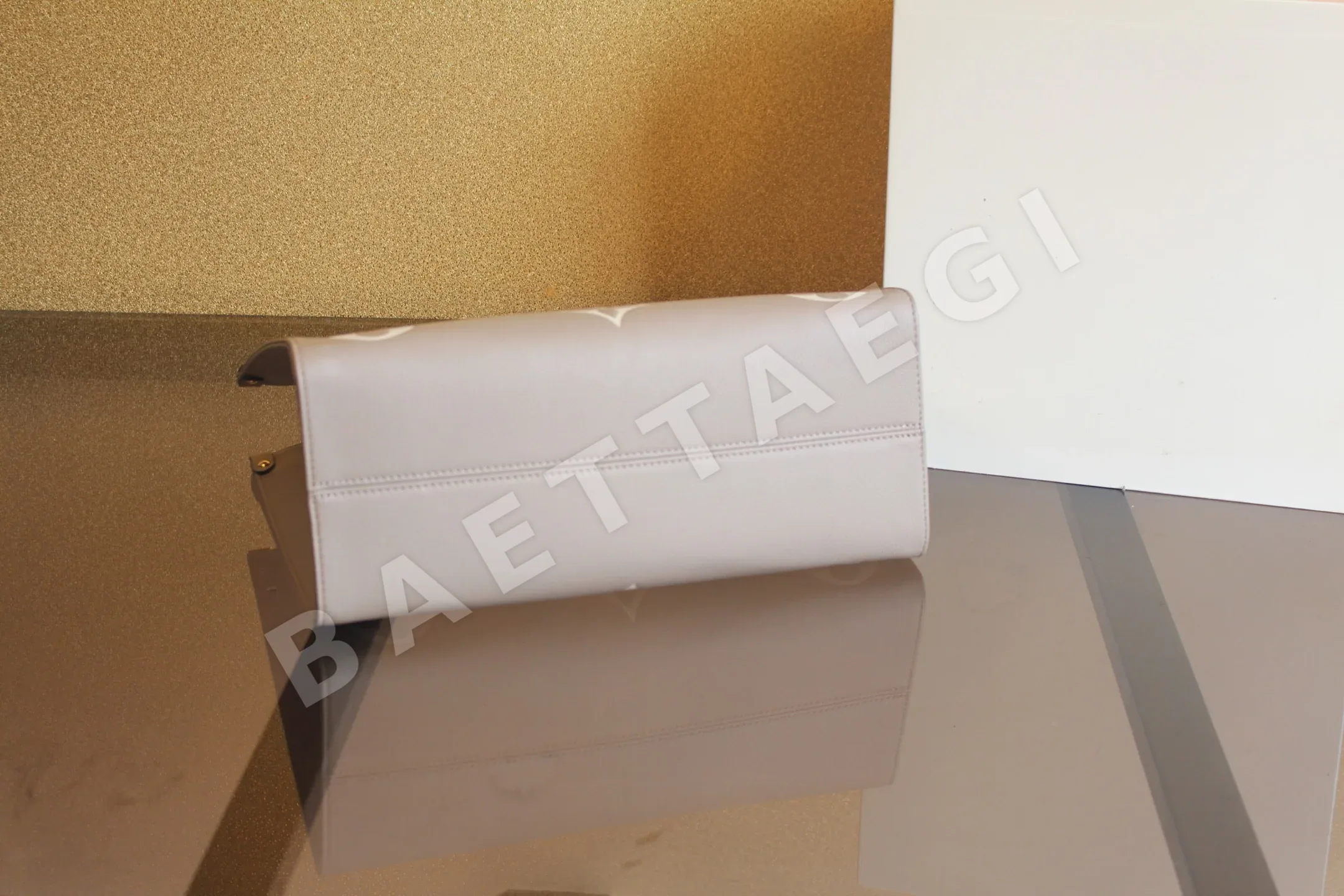 루이비통 모노그램 앙프랑 엠보싱 소가죽 가방 M45494 상세 이미지 3