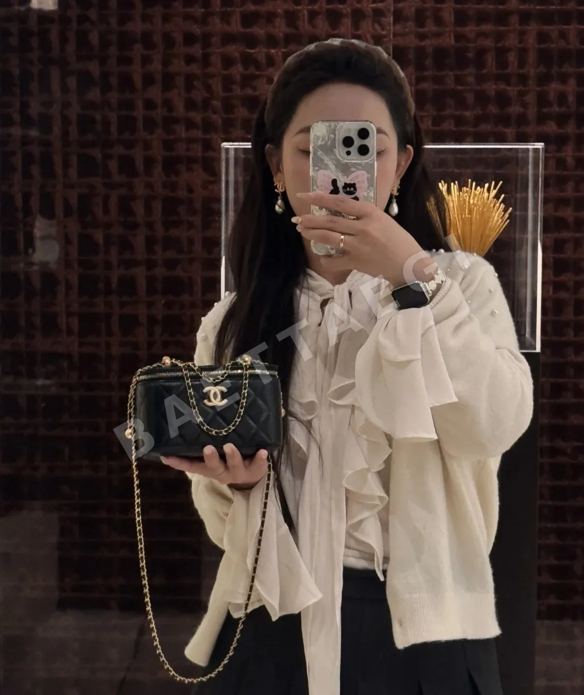 샤넬 더블 골드 비즈 롱 박스 가방 상세 이미지 6