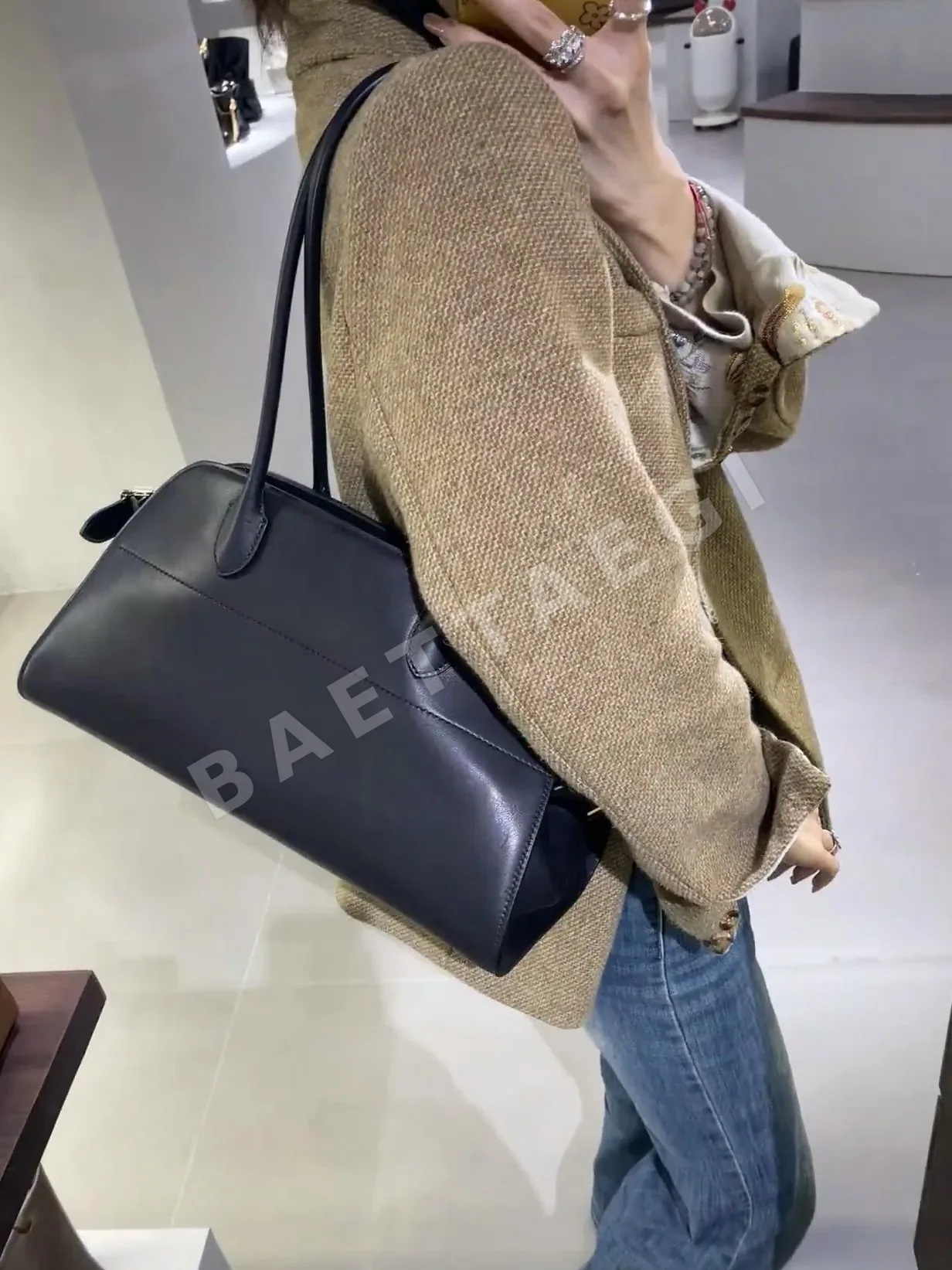 더로우 가방 상세 이미지 5