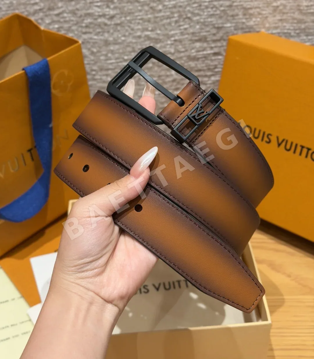루이비통 폰누프 35mm 소가죽 벨트 상세 이미지 2