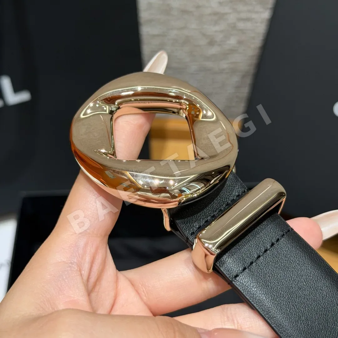 샤넬 가죽 더블 C 로고 벨트 상세 이미지 5