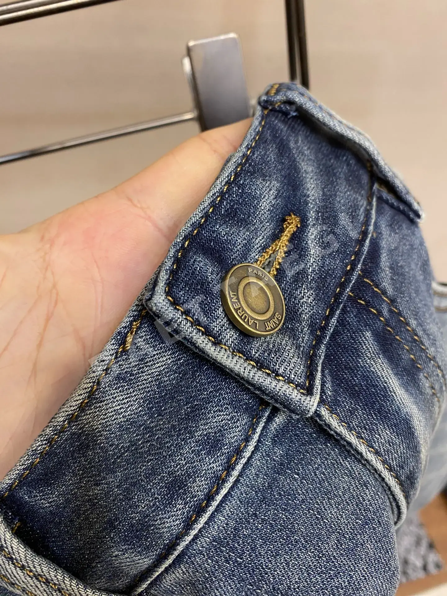 생로랑 데님 자켓 상세 이미지 3