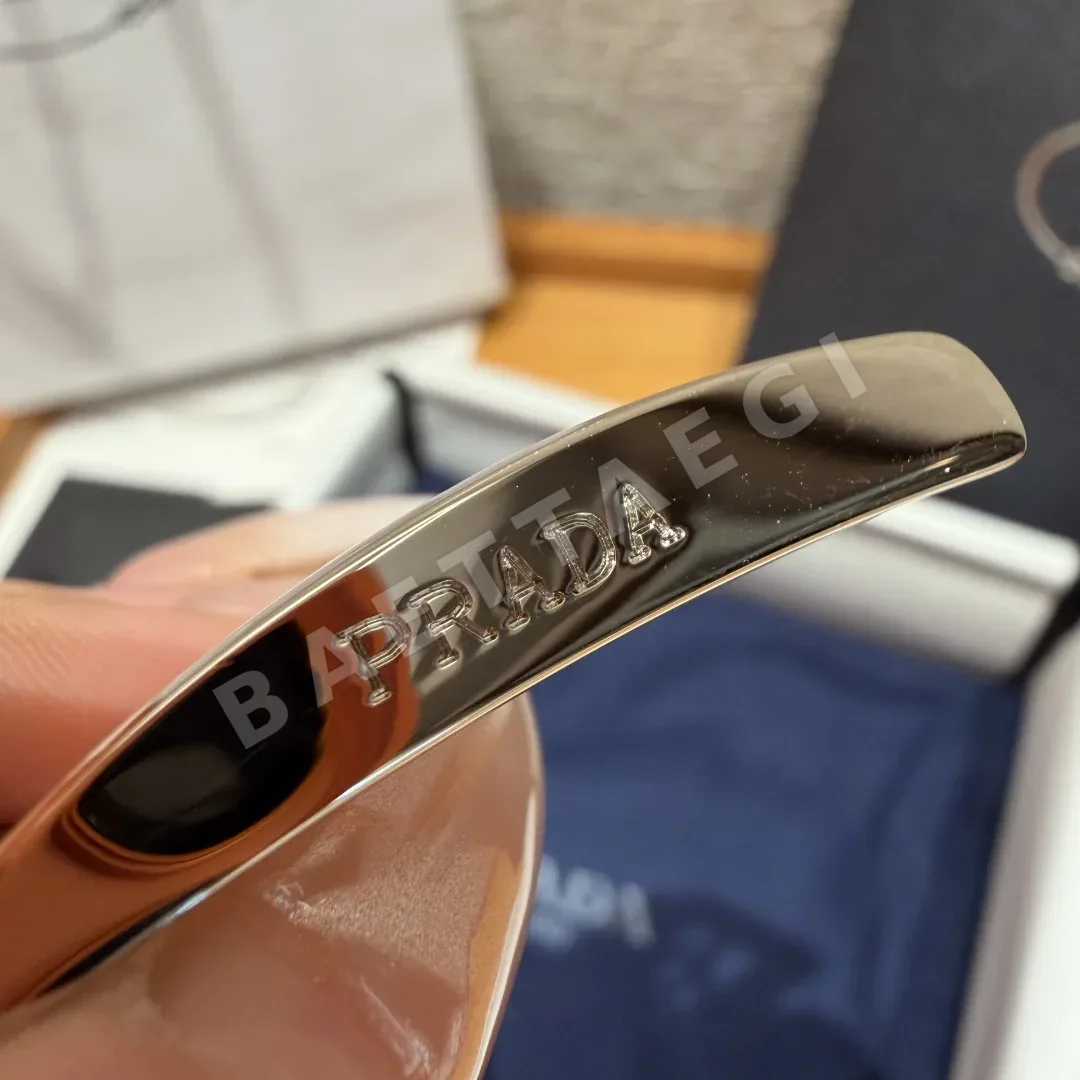 프라다 가죽 벨트 33mm 상세 이미지 6