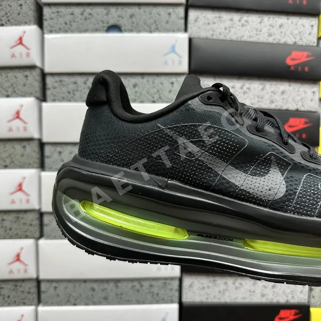 나이키 [M] 보메로 프리미엄 HQ2050-001 201651 Nike Vomero Premium Black Volt 상세 이미지 3