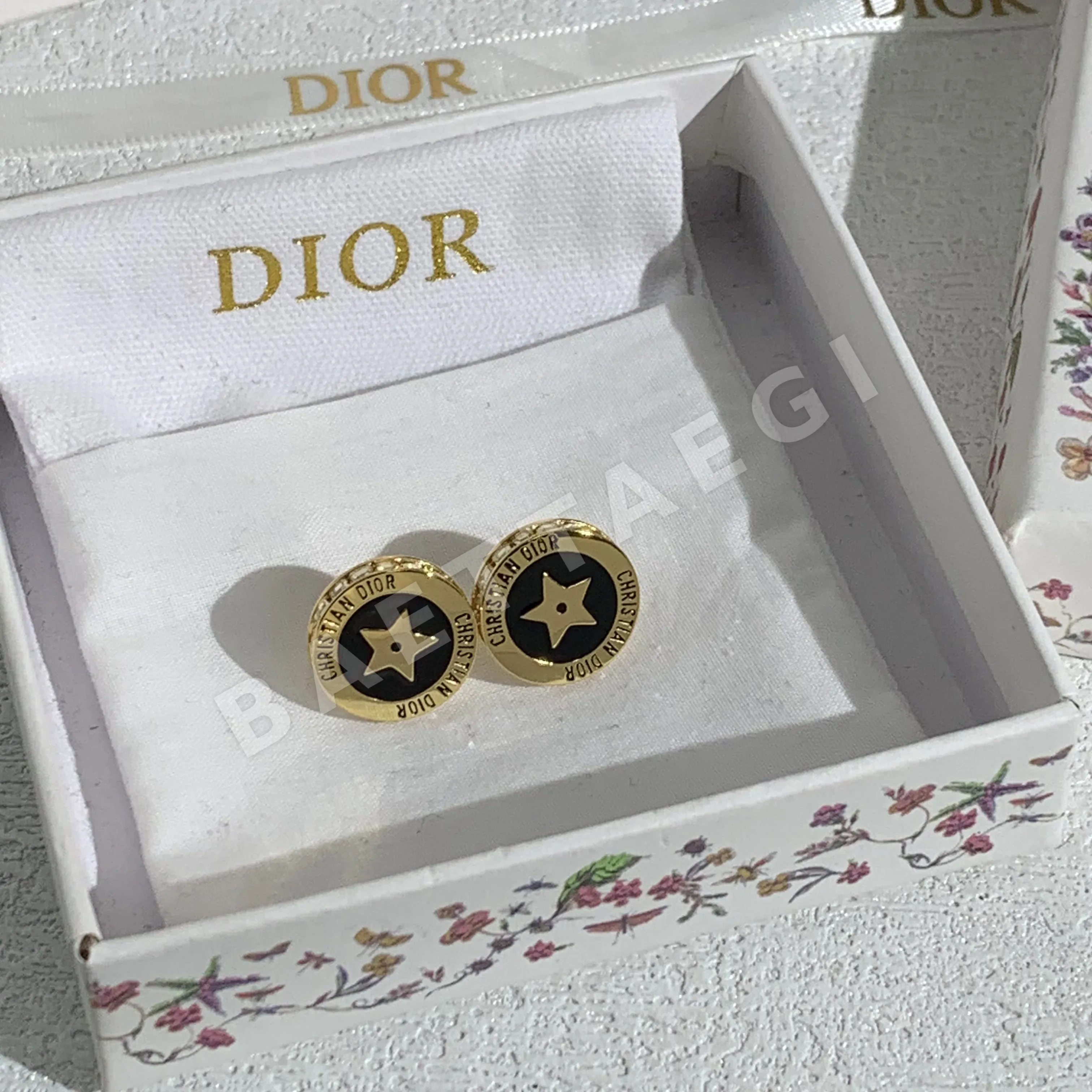 디올 귀걸이 60405 Dior Earrings 상세 이미지 11