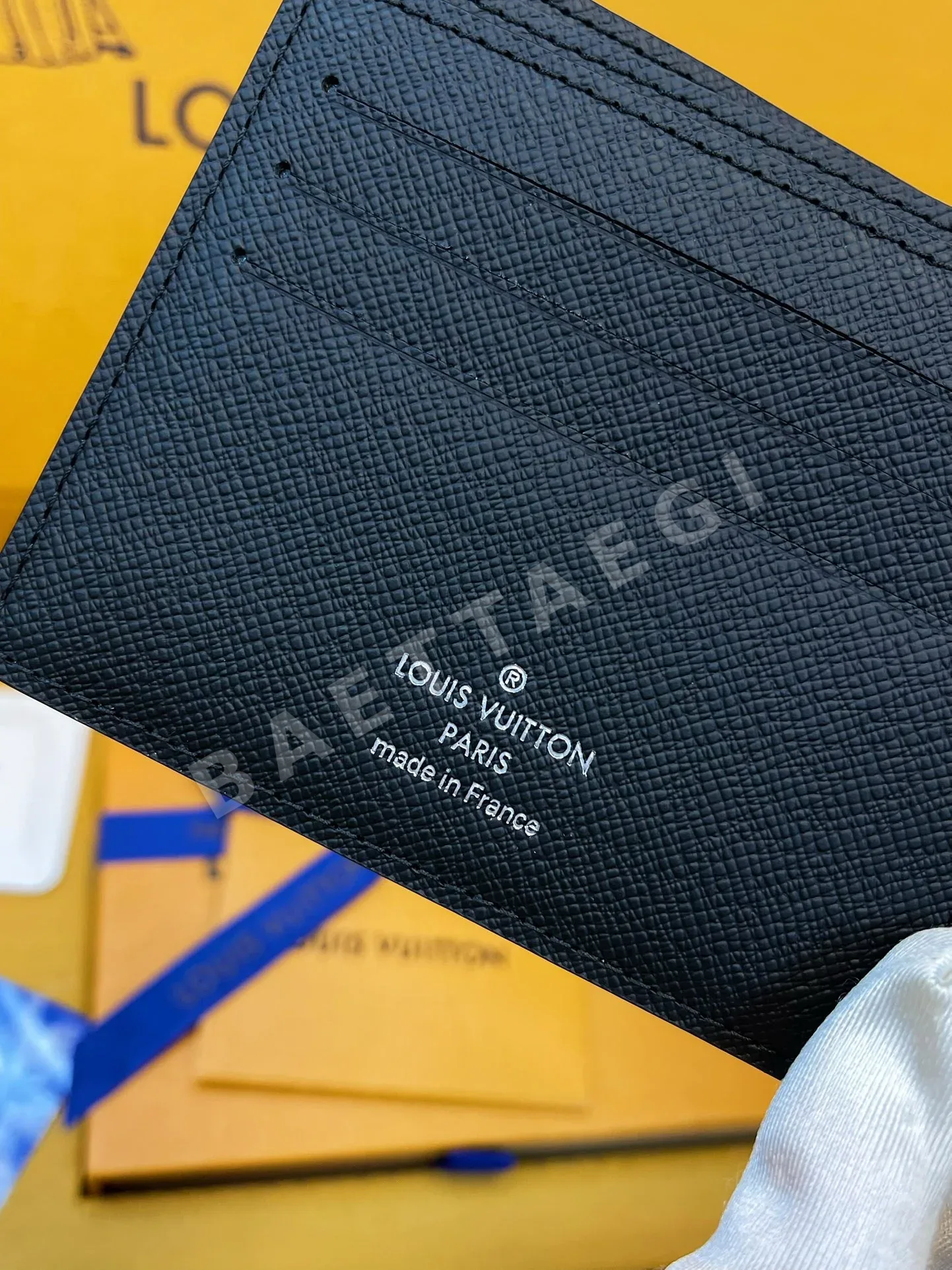 루이비통 에피 가죽 남성 지갑 상세 이미지 7