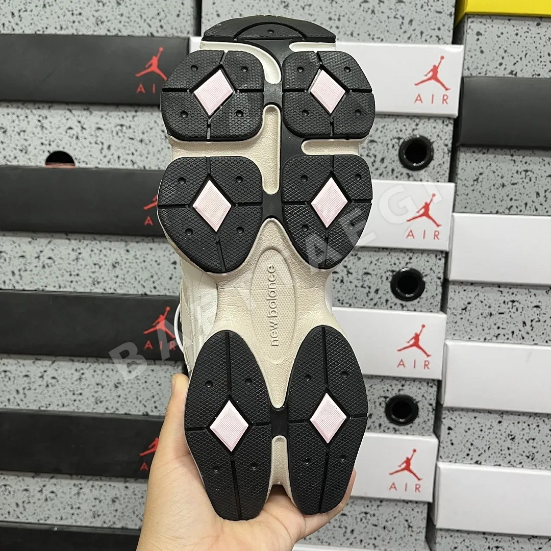 뉴발란스 [C] 9060 U9060AJD 202223 New Balance 9060 상세 이미지 9