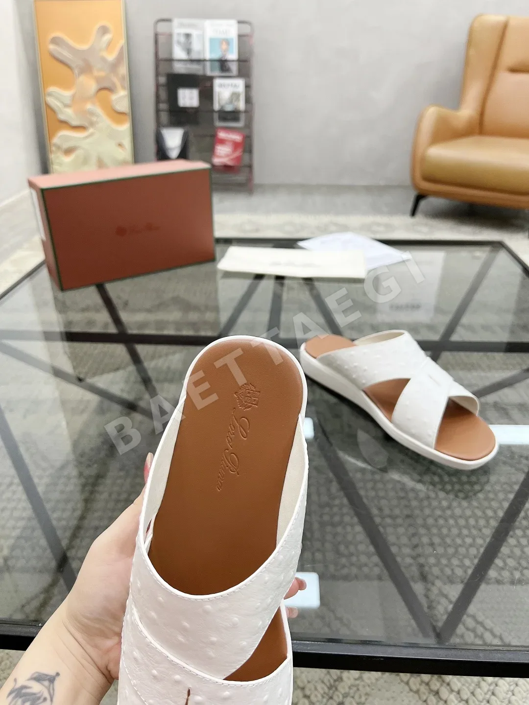 로로피아나 이탈리아 소가죽 남성 신발 상세 이미지 7
