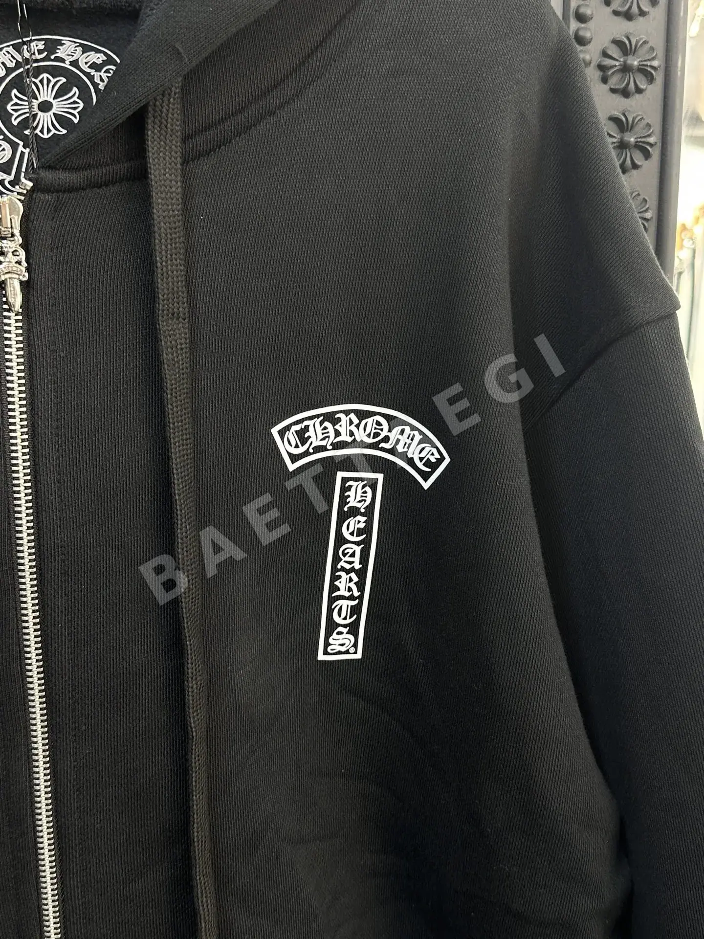 크롬하츠 남성 후드 상세 이미지 3