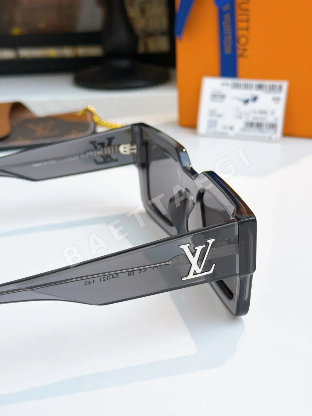 루이비통 선글라스 54961 Louis Vuitton Sunglasses 상세 이미지 7