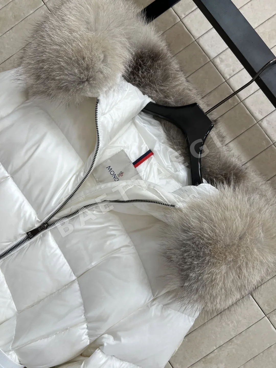 몽클레르 보에딕 롱 패딩 자켓 상세 이미지 2